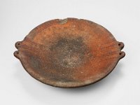 Ame Ker 208  Ame Ker 208, Peru, südlicher zentraler Andenraum, Inka, Später Horizont, Inka, ca. 1440-1532 n. Chr., Flache Schale, Teller, pucu, Ton, H 3,8 cm, Dm 21 cm : Museumsfoto: Claus Cordes, Bestandskatalog Ethnologie